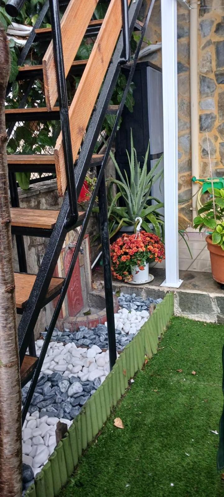 Garden'S House Apartment Кавала Екстериор снимка